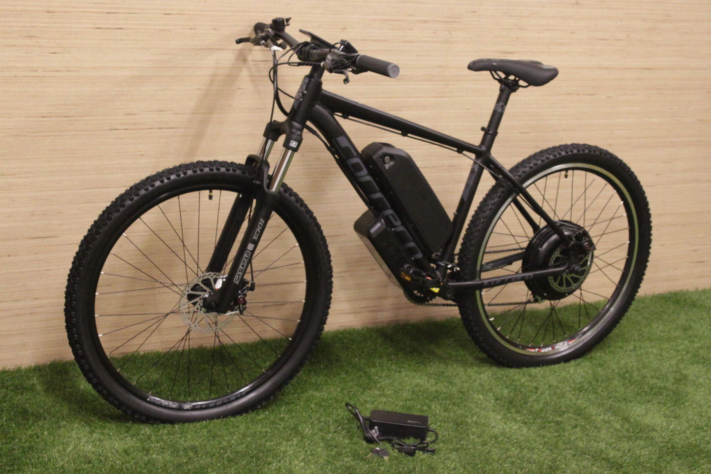 Carrera Vengeance EMTB Ebike 1890W 48V 17.5AH Medium 18" frame