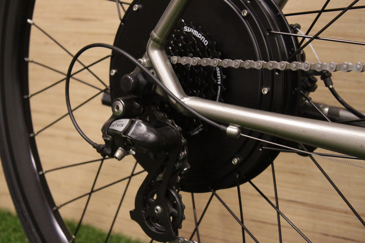 Trek Dual Sport 1 | 900W-1200W