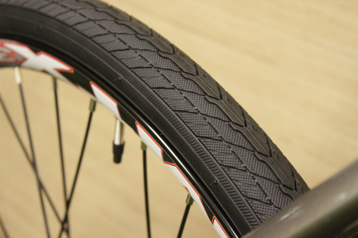 Trek Dual Sport 1 | 900W-1200W