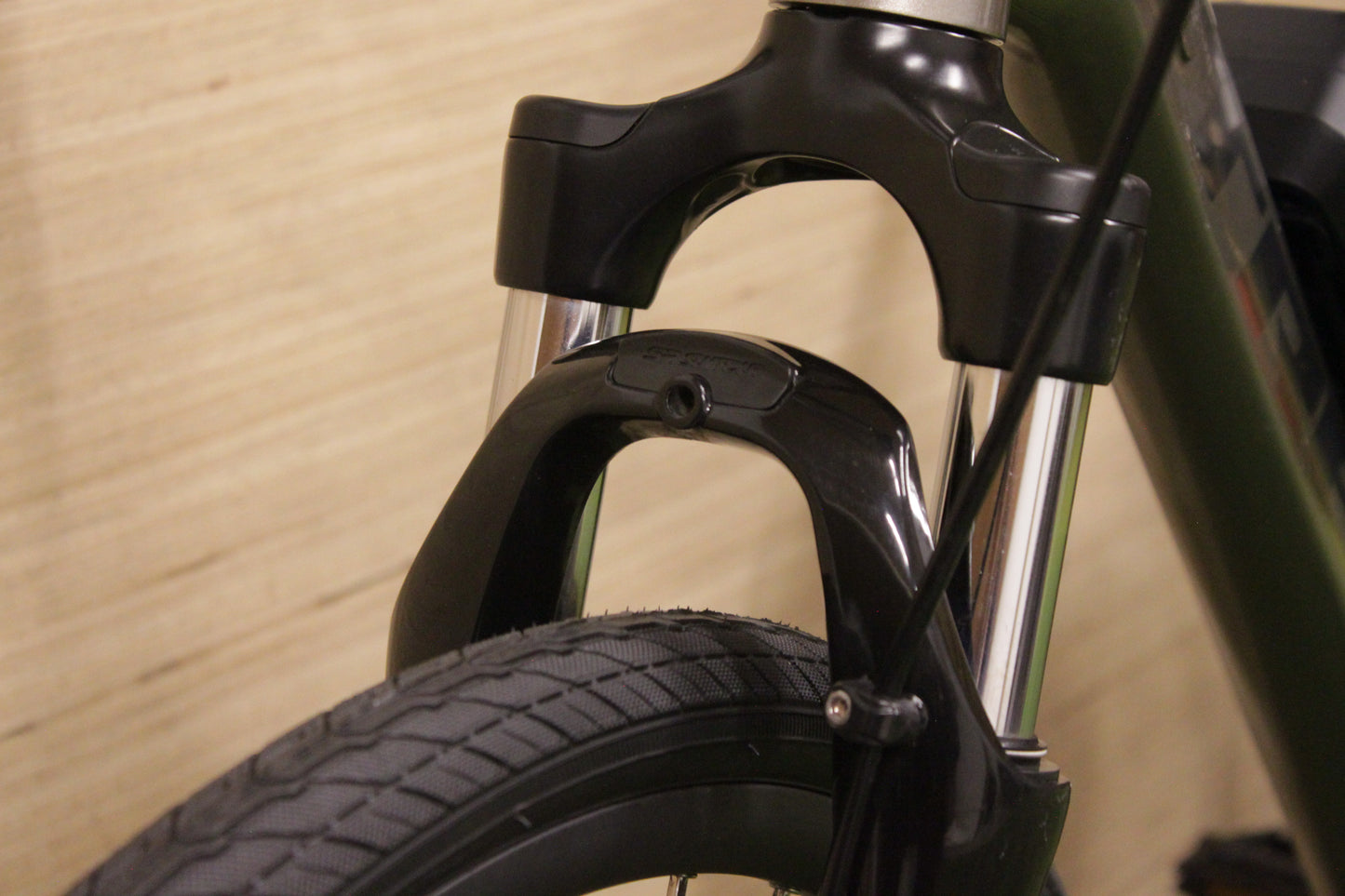 Trek Dual Sport 1 | 900W-1200W