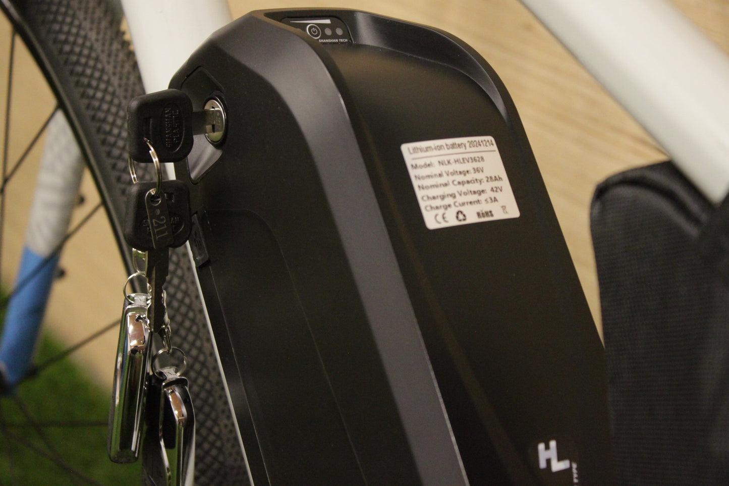 Lithium Pinnacle | 900W-1200W