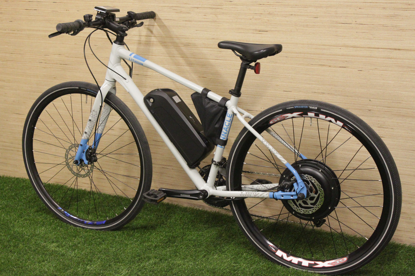 Lithium Pinnacle | 900W-1200W