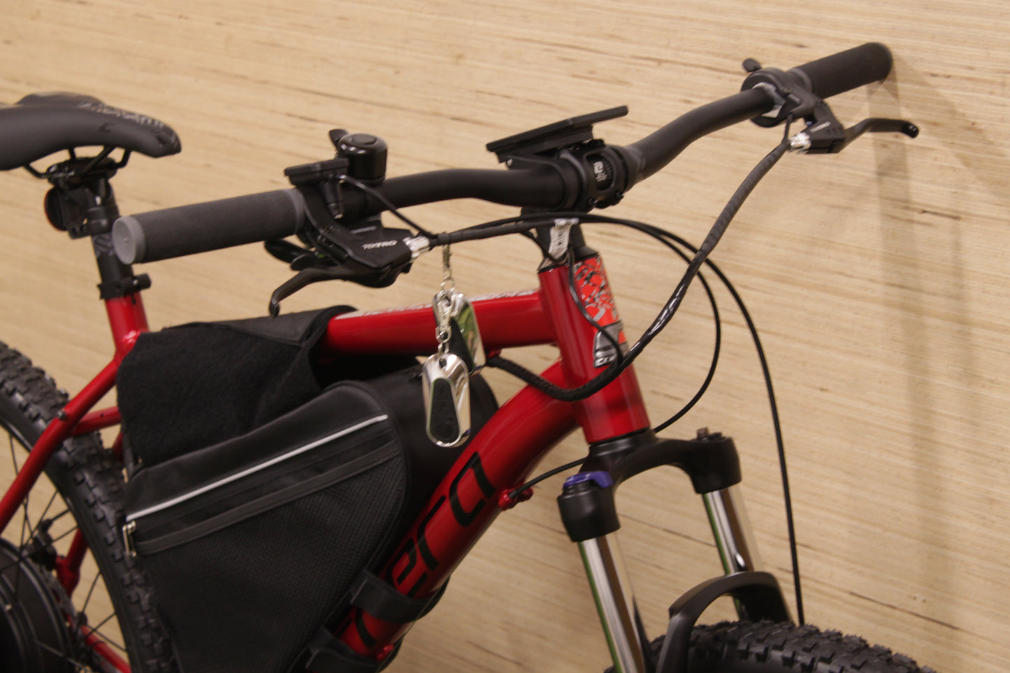 2025 Carrera Valour | 2160-3240W