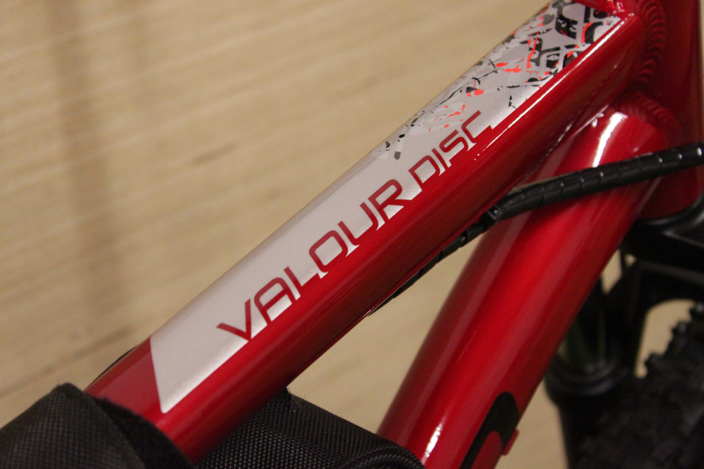 2025 Carrera Valour | 2160-3240W